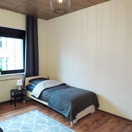 Cozy Apartment With Garden In Gelsenkirchen Exterior photo