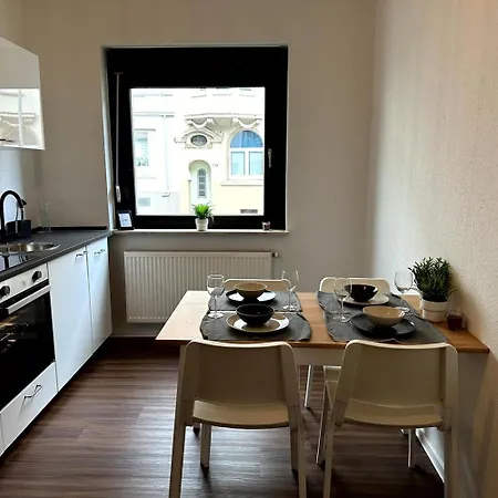 Cozy Apartment With Garden In Gelsenkirchen Exterior photo