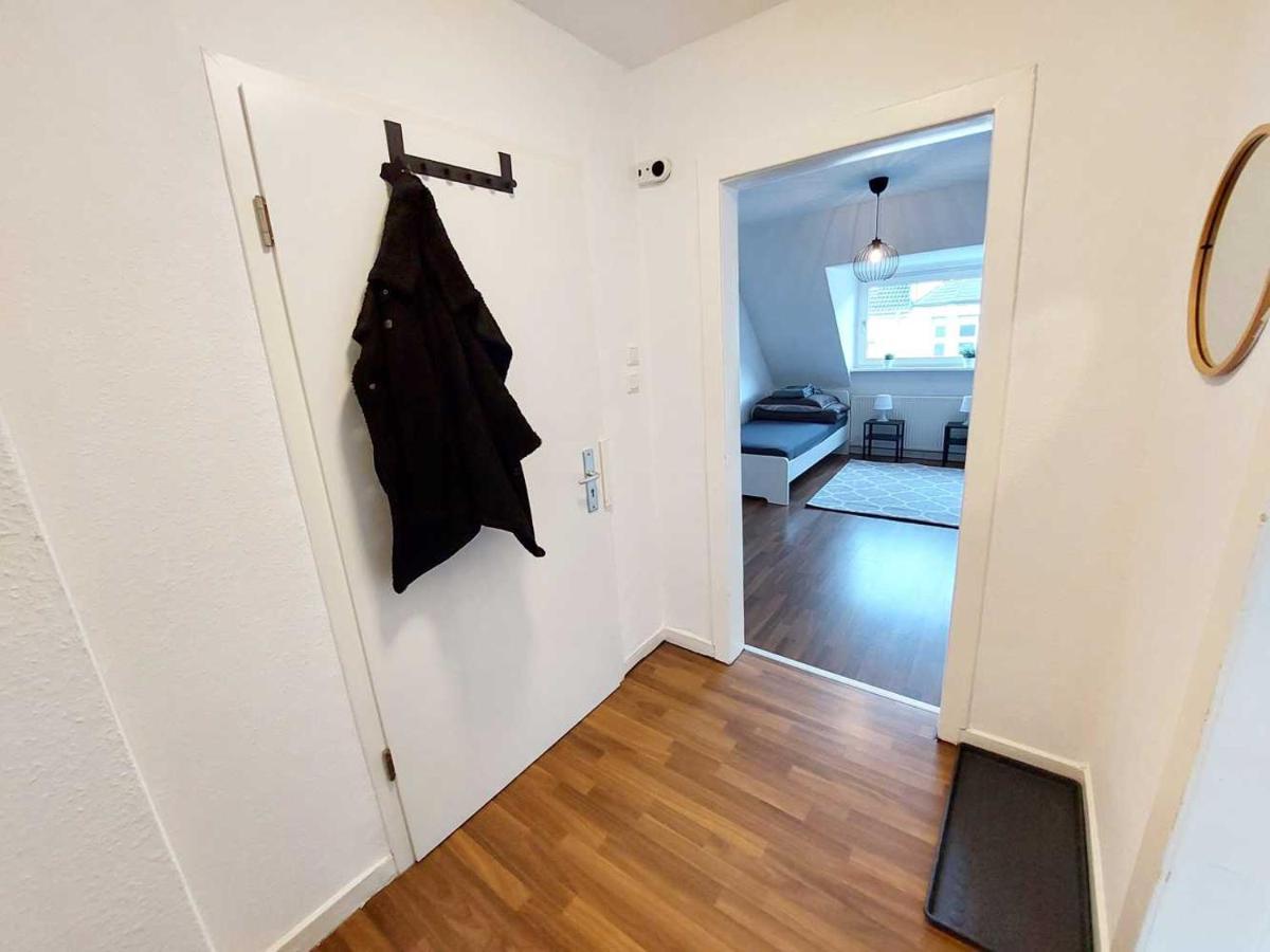 Cozy With Garden In Apartment