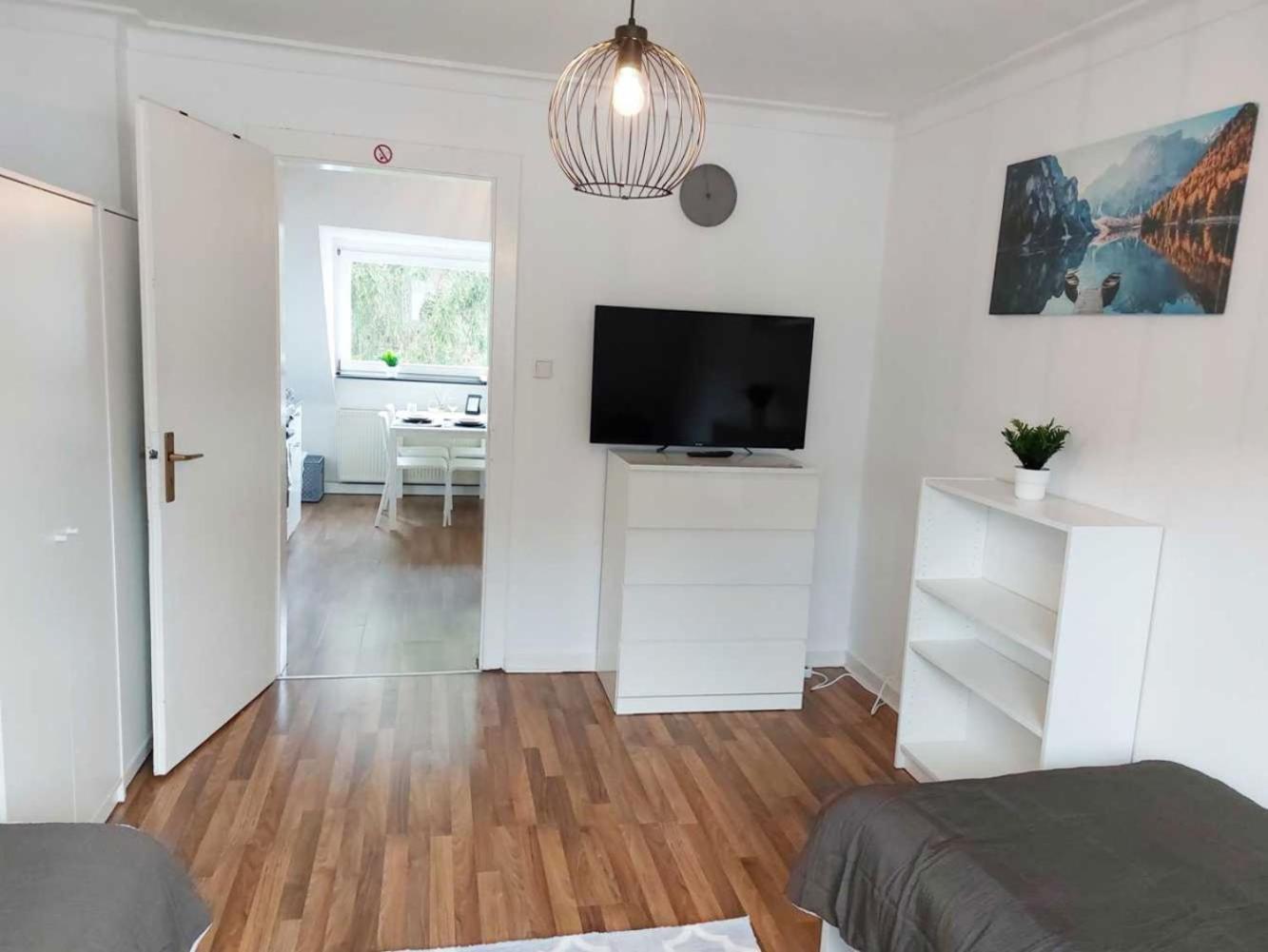 Apartment Cozy With Garden In